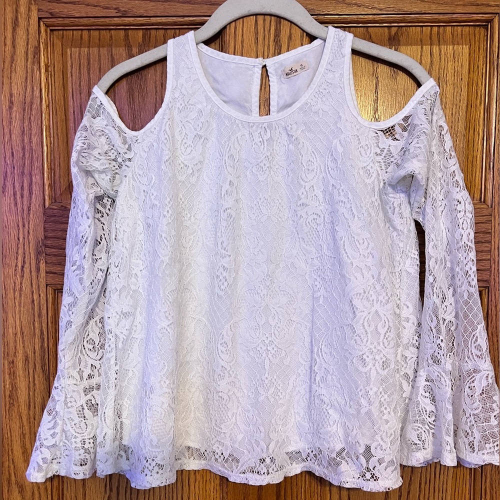 Hollister Cream Lace Cold Shoulder Blouse Women’s XS